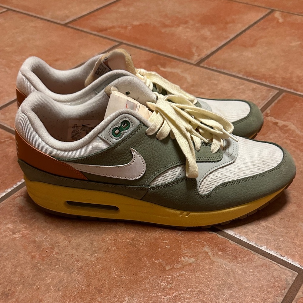 Nike Air Max 1 Designed By Japan - Picture 5 of 9
